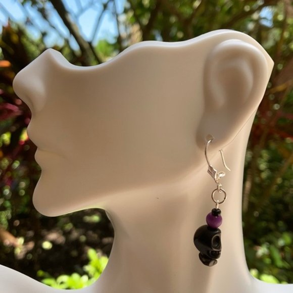 Skull purple Halloween 💀 Earrings - Picture 10 of 15